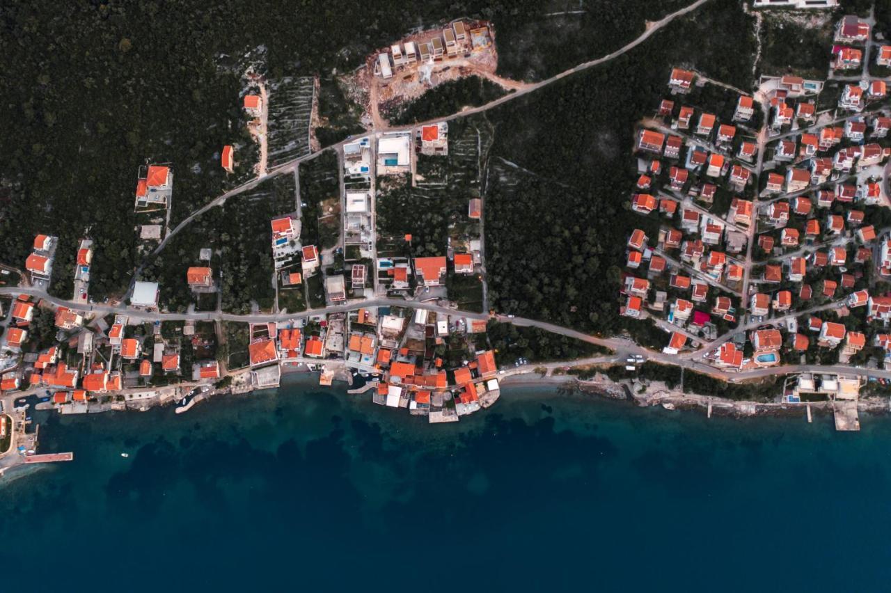 Apartments Ponta Krasici Τίβατ Εξωτερικό φωτογραφία